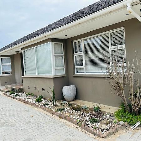 Jodwell Guesthouse East London Exterior photo